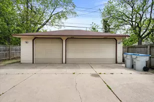 4944 N 91st St, Milwaukee, WI 53225 - Photo 30