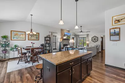 251  Indigo Dr, Port Washington, WI 53074 - Photo 12