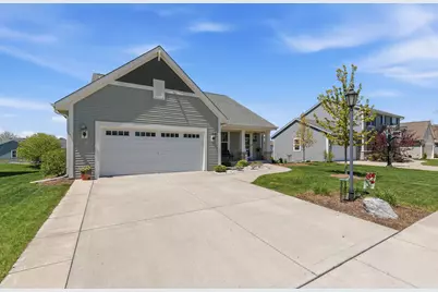 251  Indigo Dr, Port Washington, WI 53074 - Photo 42