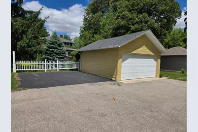 1122  Racine St, Delavan, WI 53115 - Photo 2