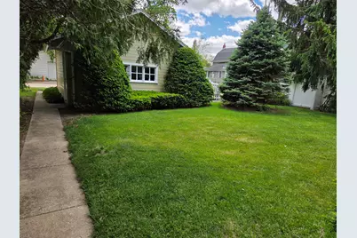 1122  Racine St, Delavan, WI 53115 - Photo 4