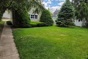 1122 Racine St, Delavan, WI 53115 - Photo 4