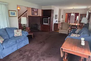1122 Racine St, Delavan, WI 53115 - Photo 10