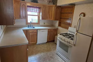 1122 Racine St, Delavan, WI 53115 - Photo 16