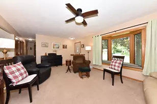 204 Judge Dr, Saukville, WI 53080 - Photo 6