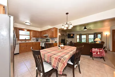 204  Judge Dr, Saukville, WI 53080 - Photo 12