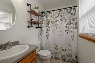 1510 Redtail Dr, Hartford, WI 53027 - Photo 14