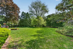 7716 N Links Way, Fox Point, WI 53217 - Photo 26