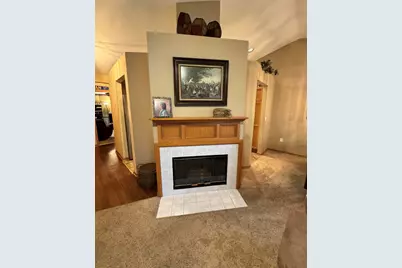 18125 W Wisconsin Ave #201, Brookfield, WI 53045 - Photo 8