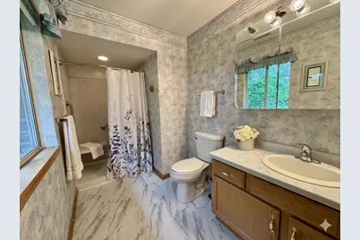 18125 W Wisconsin Ave #201, Brookfield, WI 53045 - Photo 16