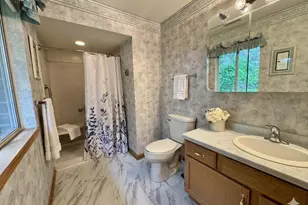 18125 W Wisconsin Ave, Brookfield, WI 53045 - Photo 16