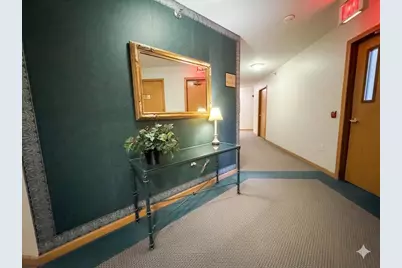 18125 W Wisconsin Ave #201, Brookfield, WI 53045 - Photo 28