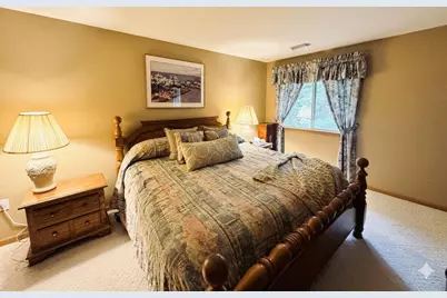 18125 W Wisconsin Ave #201, Brookfield, WI 53045 - Photo 14