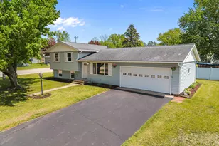 274 Greeley St, Berlin, WI 54923 - Photo 38