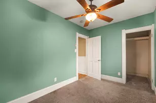 9313 W Hayes Ave, West Allis, WI 53227 - Photo 10