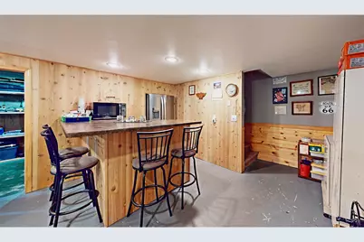 203 W Linden St, Abbotsford, WI 54405 - Photo 14