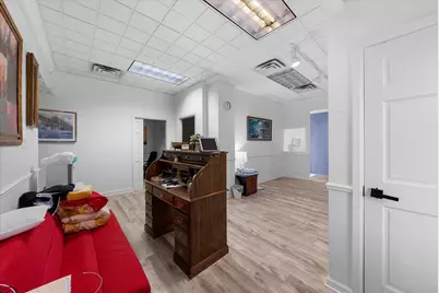 573 W Lincoln Ave #575, Milwaukee, WI 53207 - Photo 4
