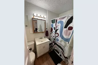 6926 W Burnham St, West Allis, WI 53219 - Photo 4