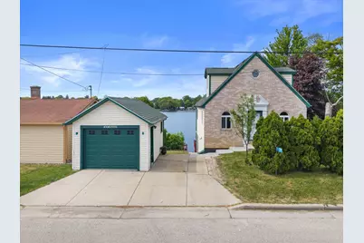 N50W35096  Wisconsin Ave, Oconomowoc, WI 53069 - Photo 34
