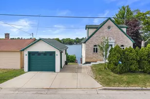 N50W35096 Wisconsin Ave, Oconomowoc, WI 53069 - Photo 34
