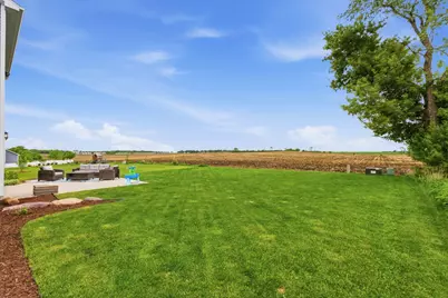 809 S Musket Ridge Dr, Sun Prairie, WI 53590 - Photo 36