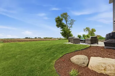809 S Musket Ridge Dr, Sun Prairie, WI 53590 - Photo 32