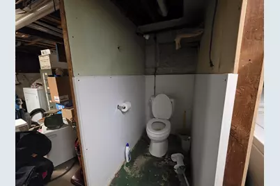 305 N Montgomery St, Watertown, WI 53094 - Photo 20
