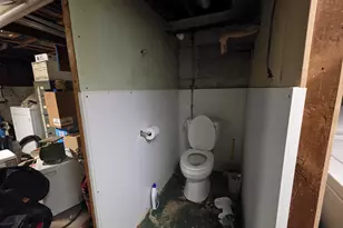 305 N Montgomery St, Watertown, WI 53094 - Photo 20