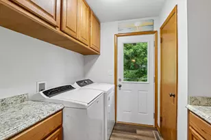 W326N6575 Sylvian Dr, Merton, WI 53029 - Photo 14