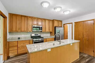 W326N6575  Sylvian Dr, Merton, WI 53029 - Photo 10