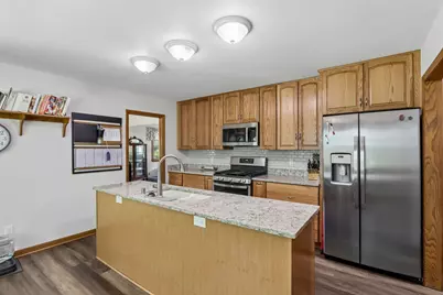 W326N6575  Sylvian Dr, Merton, WI 53029 - Photo 10