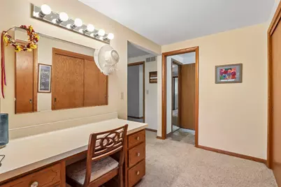 W326N6575  Sylvian Dr, Merton, WI 53029 - Photo 16