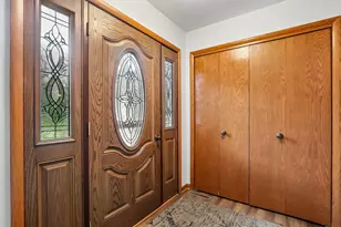W326N6575 Sylvian Dr, Merton, WI 53029 - Photo 6