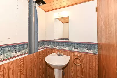 9061 S 83rd St, Franklin, WI 53132 - Photo 30