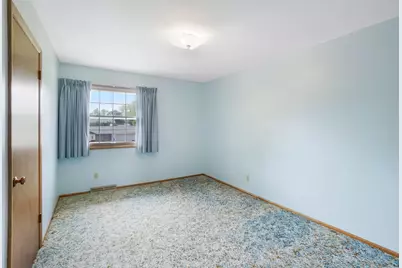 12920 W Crawford Dr, New Berlin, WI 53151 - Photo 22