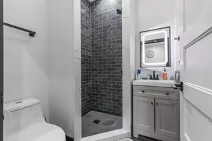 7341 S 76th St, Franklin, WI 53132 - Photo 44