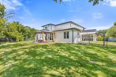 7341 S 76th St, Franklin, WI 53132 - Photo 52