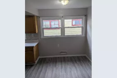 2516 N 56th St #2518, Milwaukee, WI 53210 - Photo 4