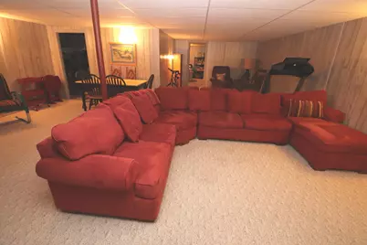 2104  Camelot Blvd, Sheboygan, WI 53081 - Photo 18