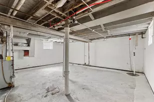 547 S Oak Park Ct, Milwaukee, WI 53214 - Photo 22