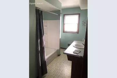 1628  Echo Ln, Racine, WI 53406 - Photo 6