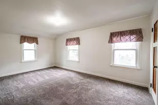 3535 S Pine Ave, Milwaukee, WI 53207 - Photo 20