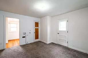 3535 S Pine Ave, Milwaukee, WI 53207 - Photo 24