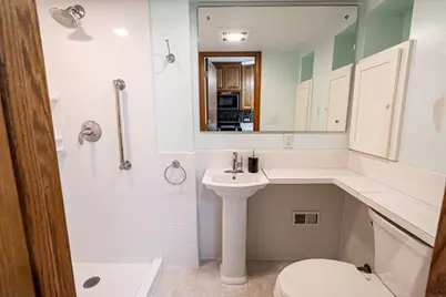 3535 S Pine Ave, Milwaukee, WI 53207 - Photo 12