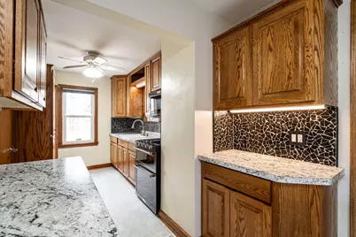 3535 S Pine Ave, Milwaukee, WI 53207 - Photo 10