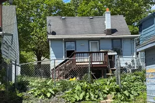 216 S 62nd St, Milwaukee, WI 53214 - Photo 2
