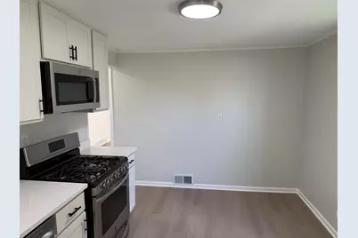 3420  3 Mile Rd, Racine, WI 53404 - Photo 10