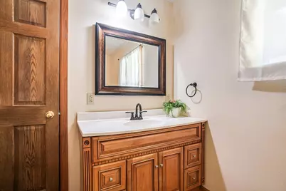 2970 S 104th St, West Allis, WI 53227 - Photo 14