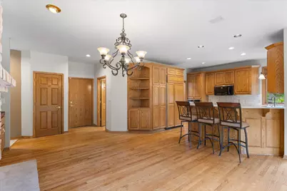 W275N1891  Cabin Creek Ct, Pewaukee, WI 53072 - Photo 10