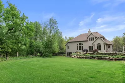 W275N1891  Cabin Creek Ct, Pewaukee, WI 53072 - Photo 48